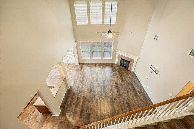 Building Photo - 14103 Micmac Ct