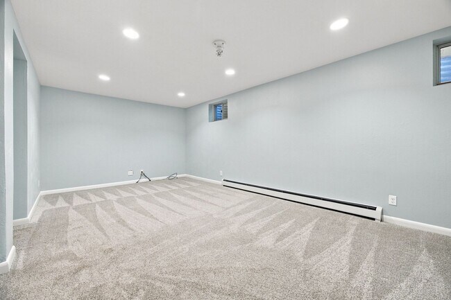 Building Photo - Charming 3-Bedroom Home in Lakewood, CO