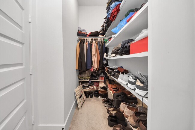 Building Photo - 26514 Star Blossom Ln