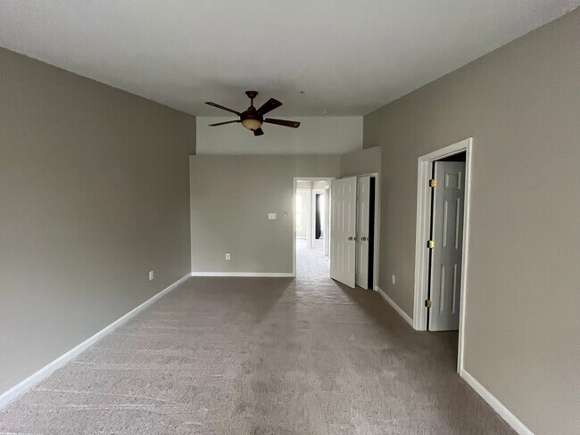 Building Photo - 2562 Carrington Way