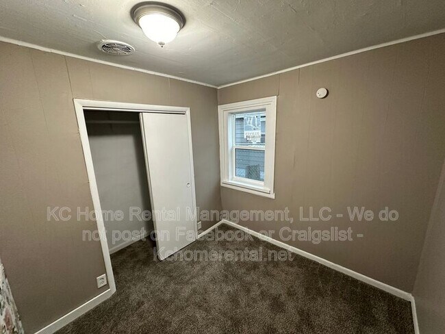Building Photo - 1200 East 23rd St S