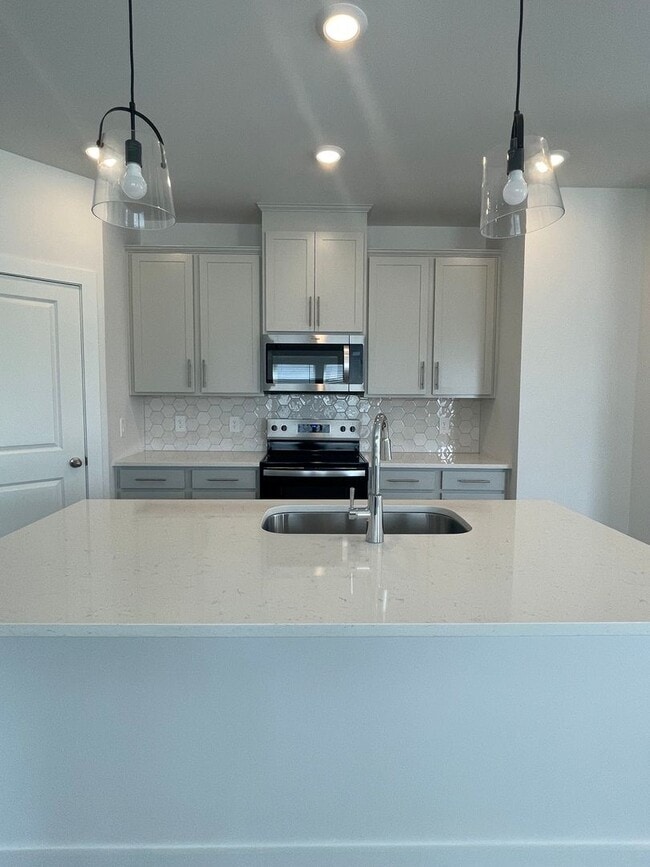 Building Photo - 3108 Citrine Dr