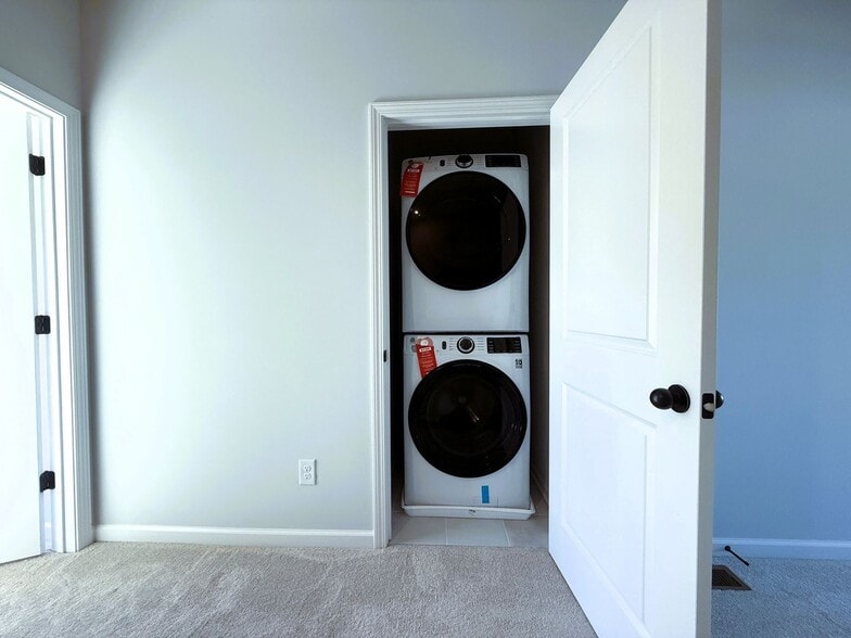 Building Photo - 1420 Creekside Cir NW