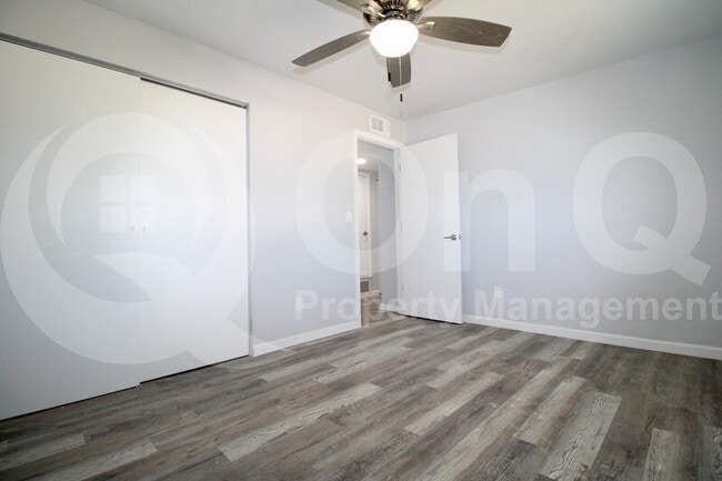 Building Photo - 7570 E Logan Dr
