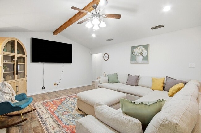 Building Photo - 2842 Rex Allen Dr
