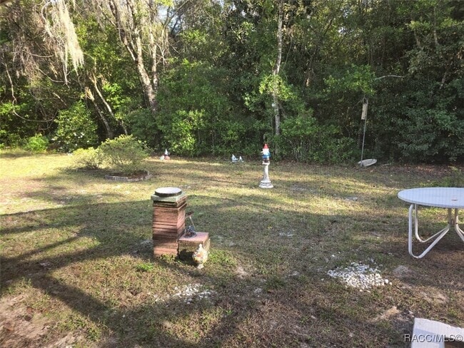 Building Photo - 25 Holly Ct