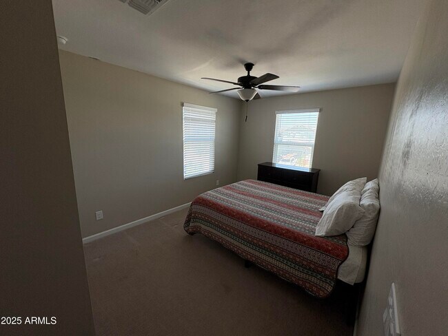 Building Photo - 17441 W Paraiso Ln