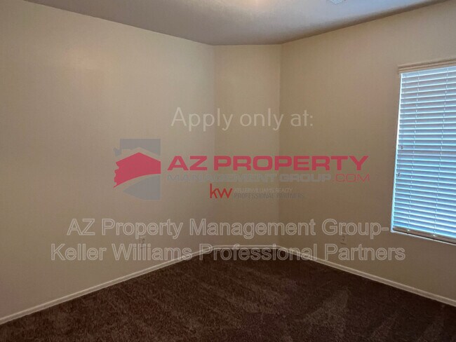 Building Photo - 17863 W Calavar Rd