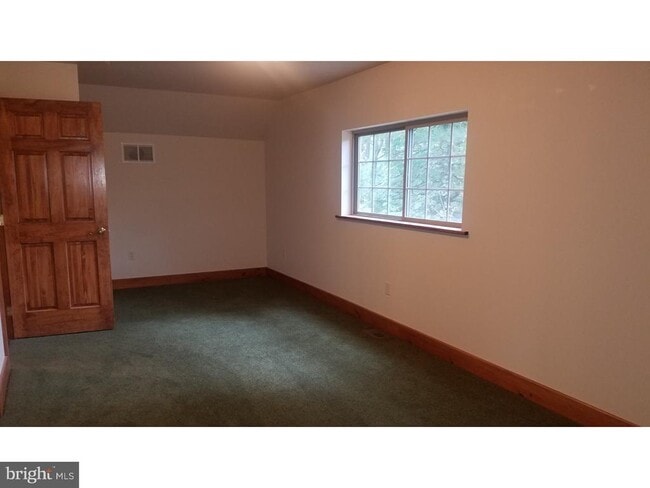 Building Photo - 1371 Old Airport Rd