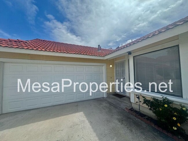 Building Photo - 1423 Willow Tree Ln