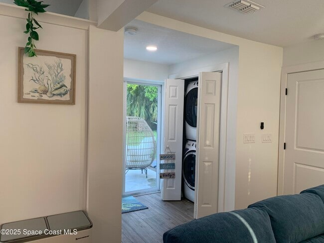 Building Photo - 710 Orange Blossom Dr