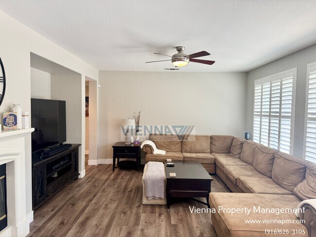 Building Photo - 2169 Mount Errigal Pl