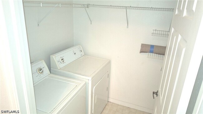 Building Photo - 4645 St Croix Ln
