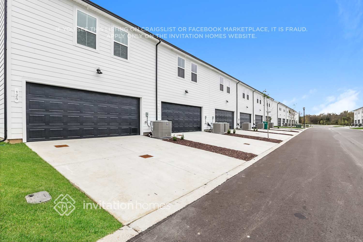 Building Photo - 129 Maybrook Dr