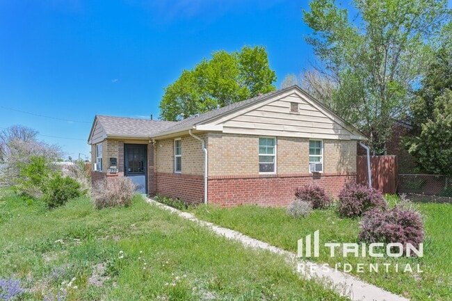 Building Photo - 1396 Fulton St