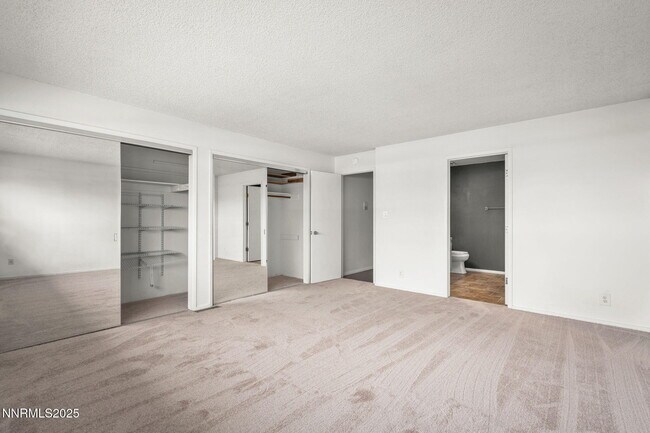 Building Photo - 3447 Skyline Blvd