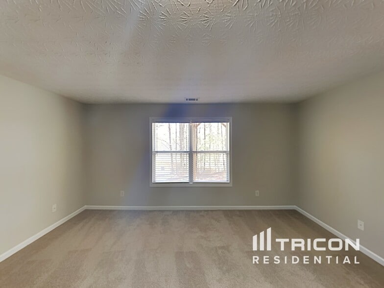 Building Photo - 7134 Creeksong Dr