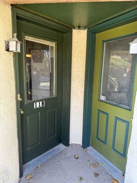 Entry door - 11 Spruce St