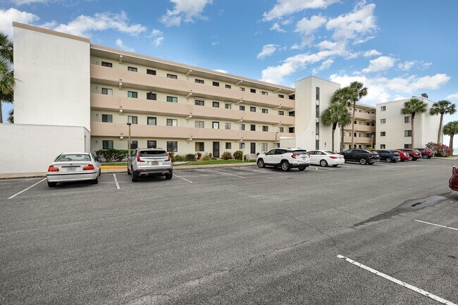 Primary Photo - New Renovated Condo