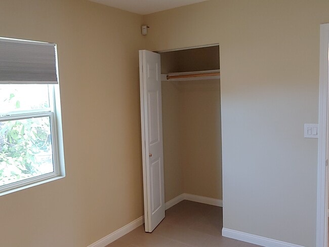 Building Photo - 25514 Narbonne Ave