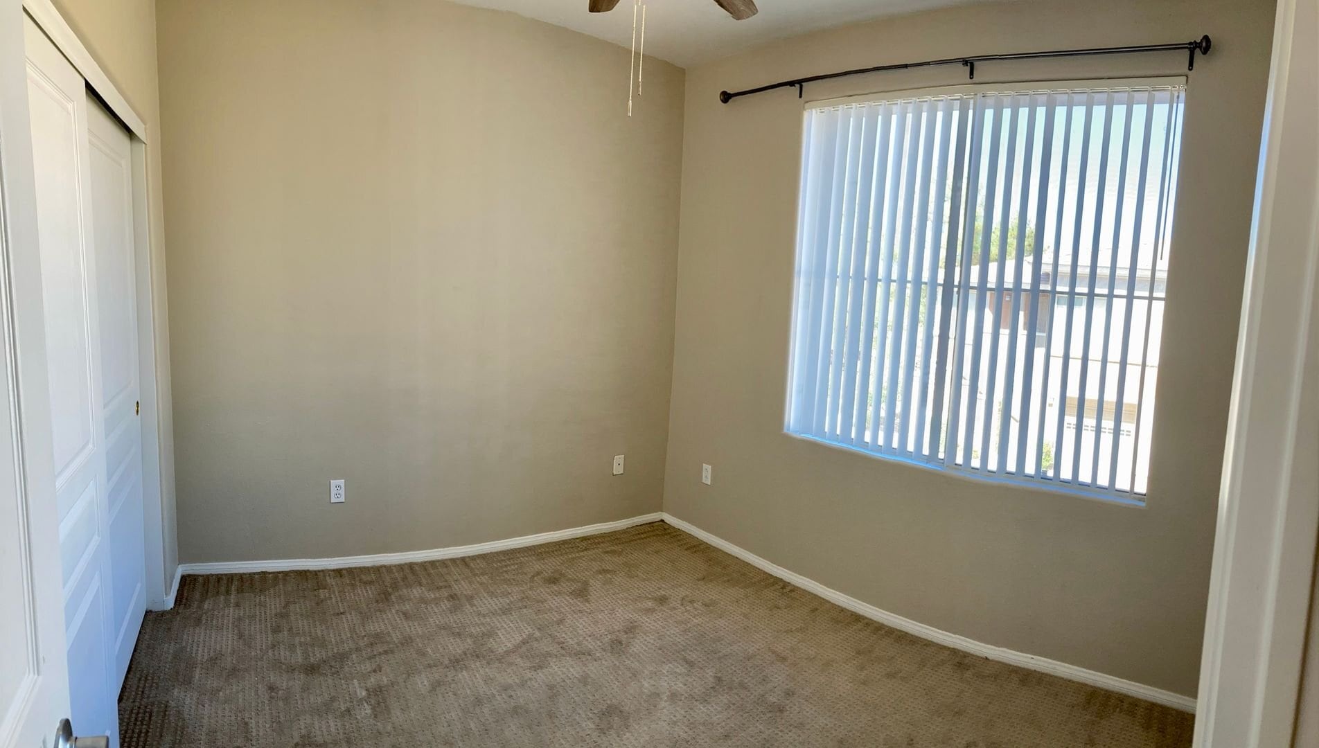 Building Photo - 656 Peachy Canyon Cir
