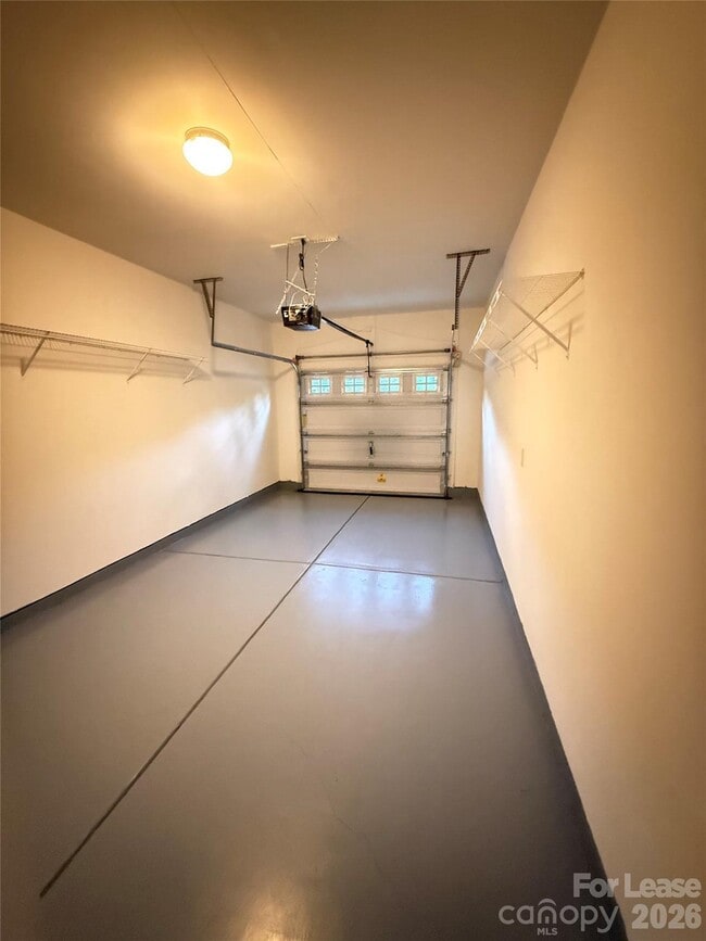 Building Photo - 5656 Tipperlinn Way