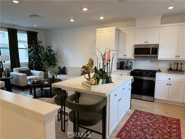 Building Photo - 3030 Cove St