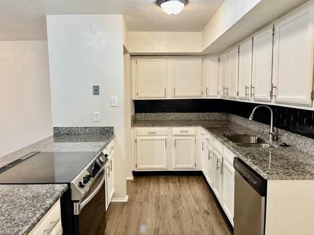 Building Photo - 4020 Blue Flag Ln