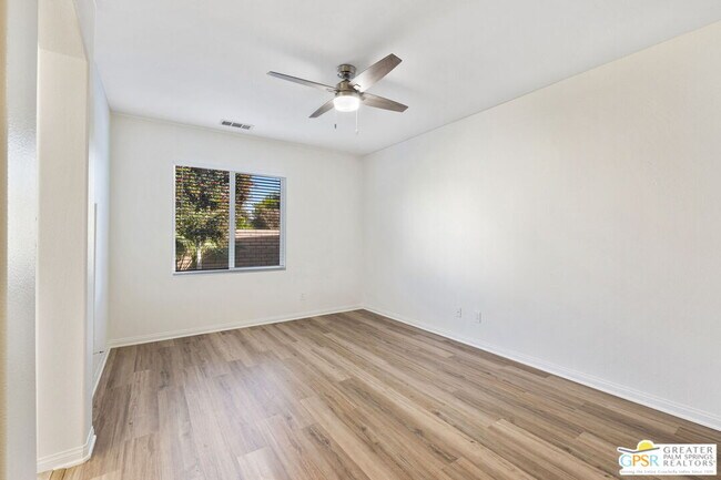 Building Photo - 82011 Deniro Ct