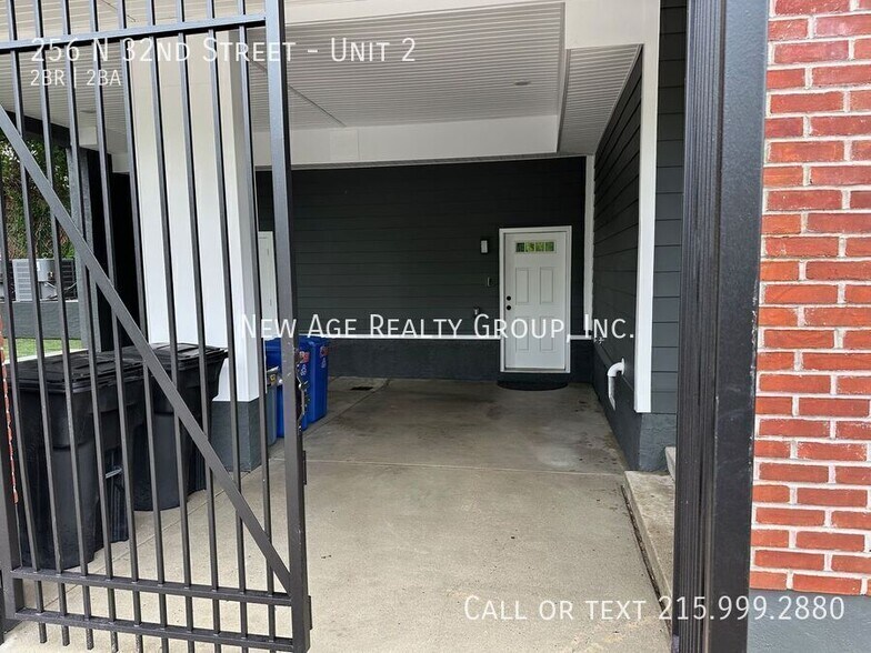 Building Photo - 256 N 32nd St