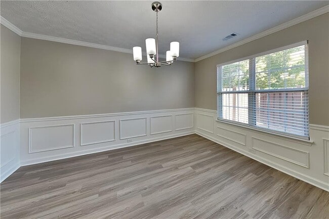Building Photo - 1618 Sparrow Wood Ln SW