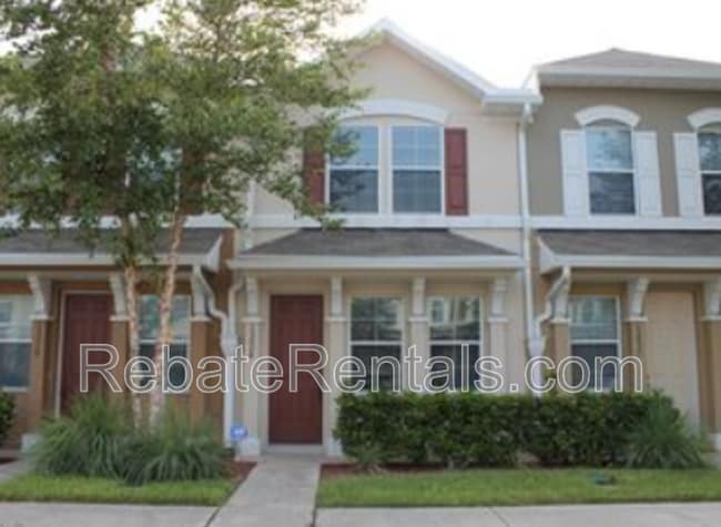 Building Photo - 13026 Sunset Lake Dr