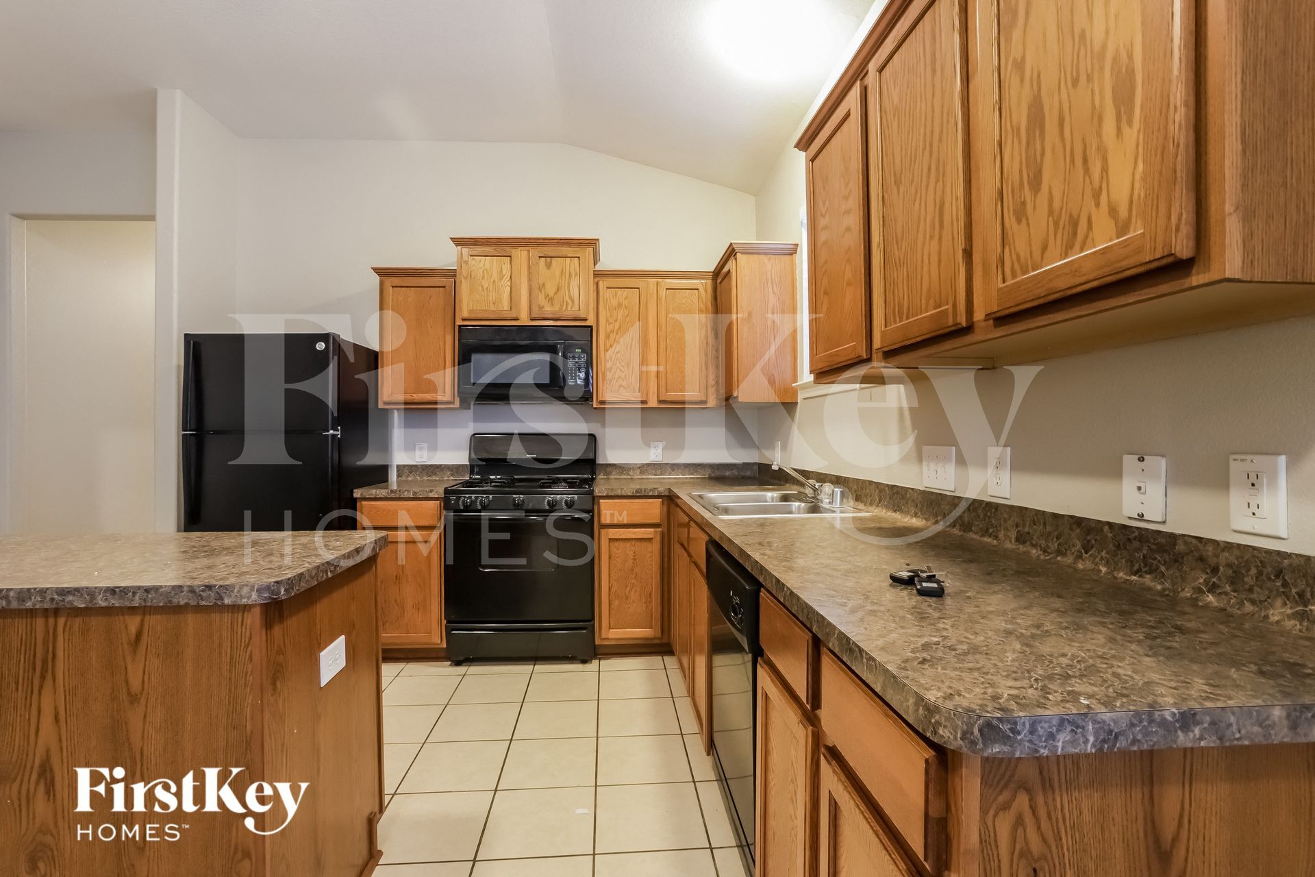 Building Photo - 21035 Noelle Ct