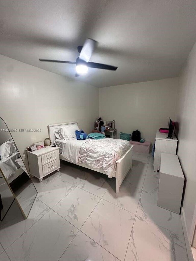 Building Photo - 9132 SW 148th Ct