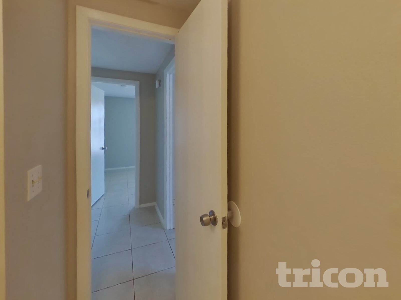 Building Photo - 10108 Hickory Hollow Ct