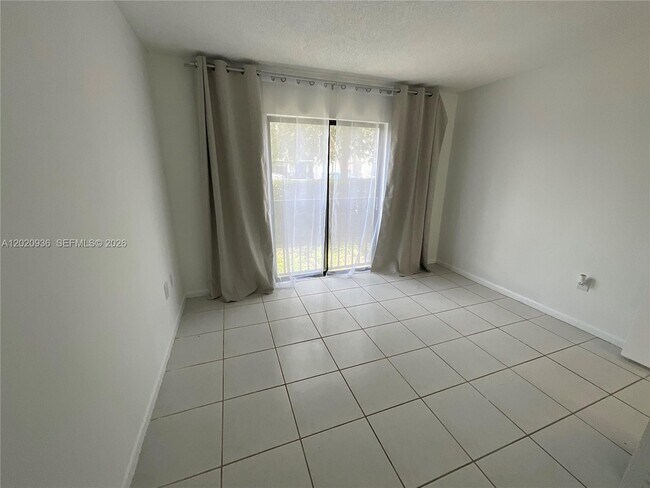 Building Photo - 13045 SW 68th St