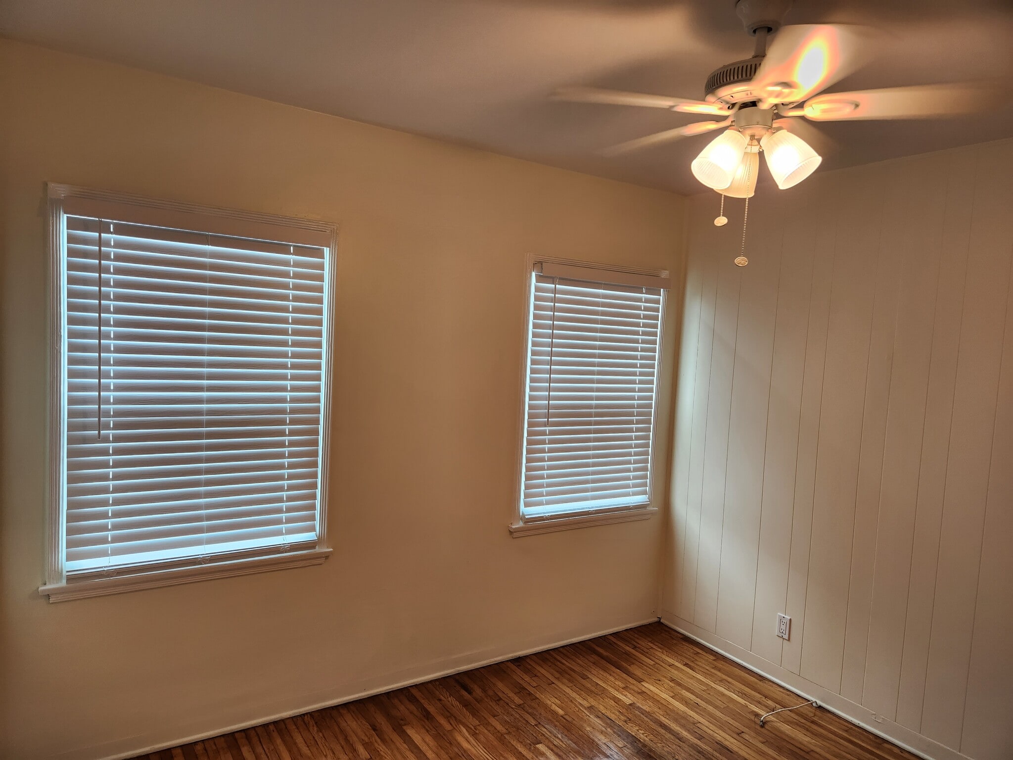 Building Photo - 12019 Ocean Park Blvd