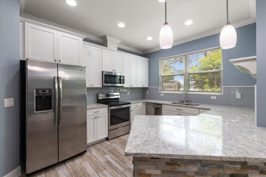 Building Photo - 11442 Crowned Sparrow Ln