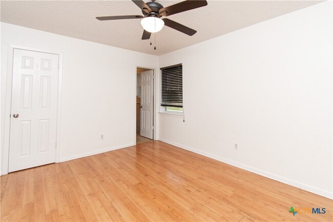 Building Photo - 1201 Hughes Ave