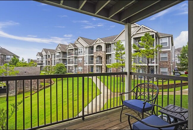 Building Photo - 2800 N 23rd St