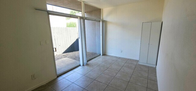 Building Photo - NO APPLICATION FEES (Section-8 Ok) 3-Bed A...