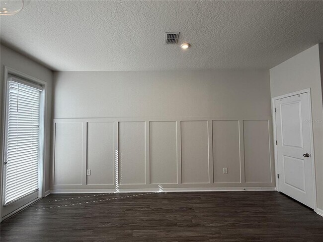 Building Photo - 6349 Glory Bower Dr