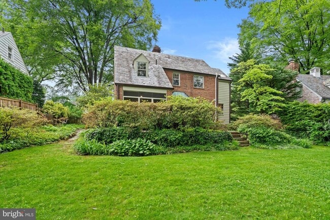 Building Photo - 5222 Duvall Dr