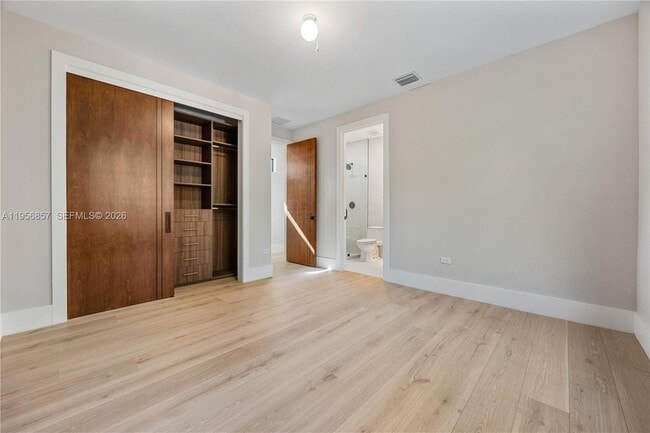 Building Photo - 2805 Freeman St