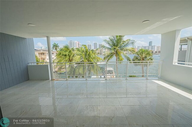 Building Photo - 468 Golden Isles Dr
