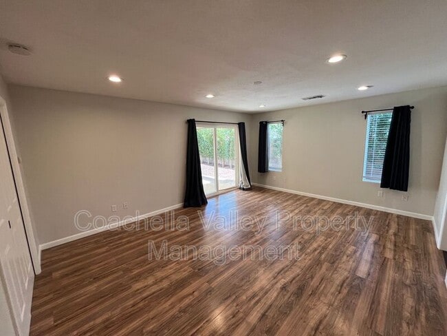 Building Photo - 69731 Willow Ln