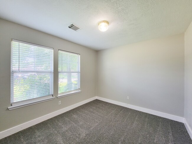 Building Photo - 16842 Marlin Spike Way