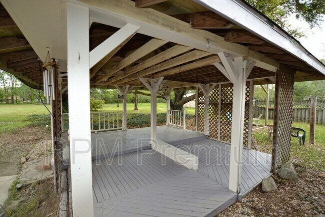 Building Photo - 3147 Little Farms Dr