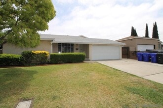 Building Photo - 6779 Rosefield Dr