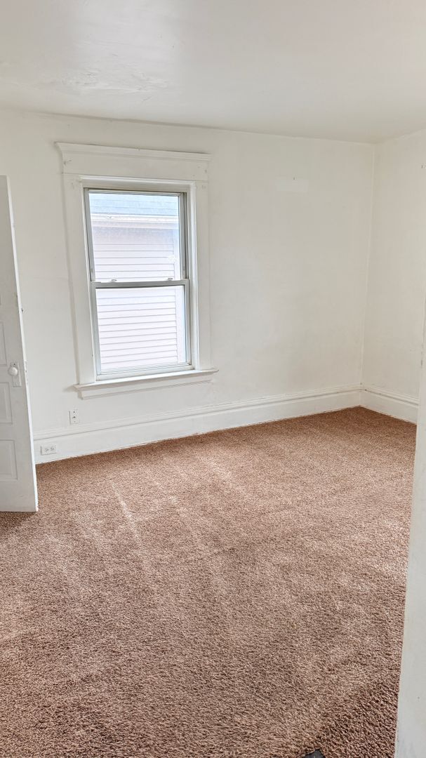 Building Photo - 1214 W Washington St